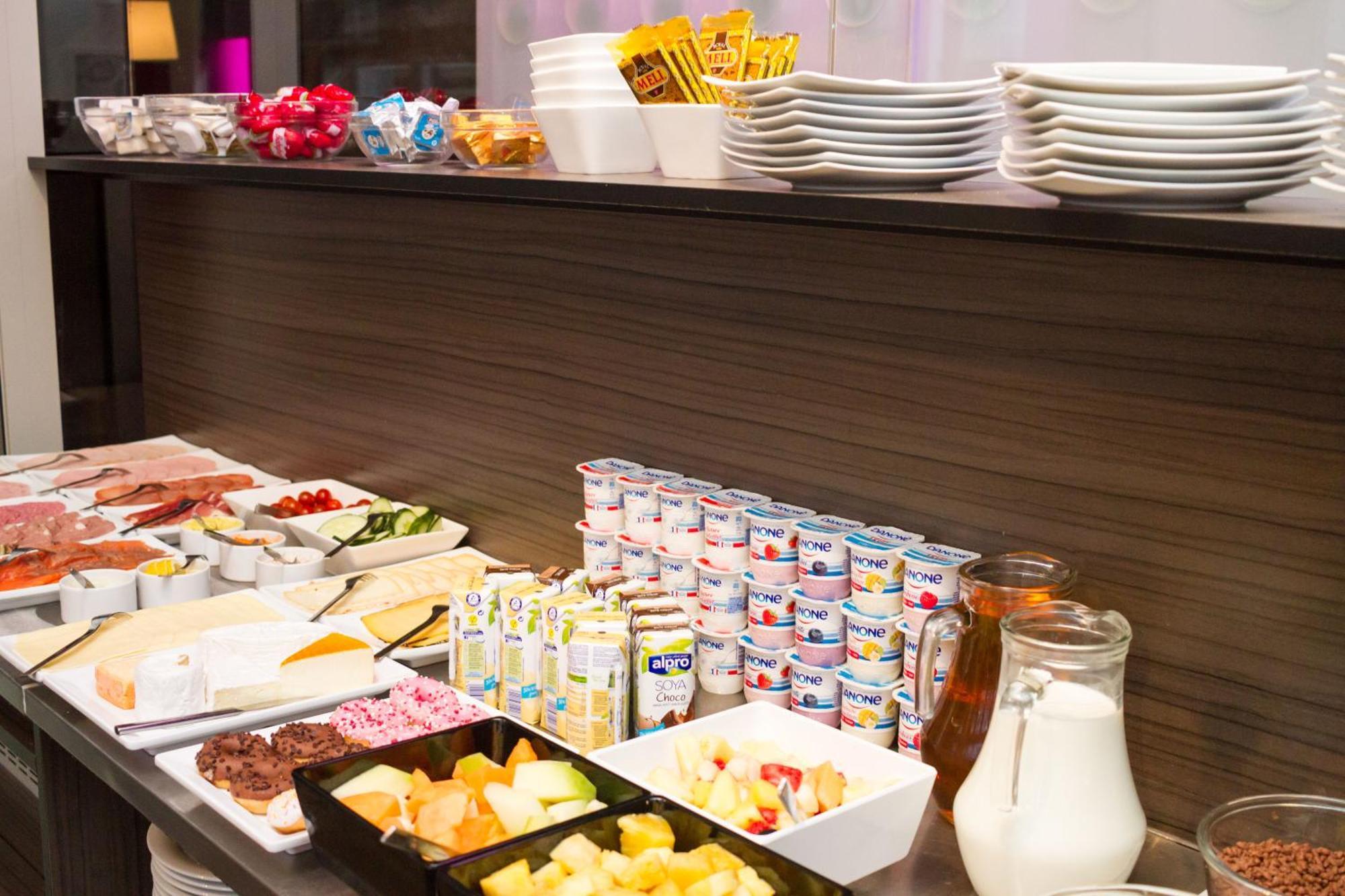 Hotel Saint Sauveur By Wp Hotels Blankenberge Esterno foto
