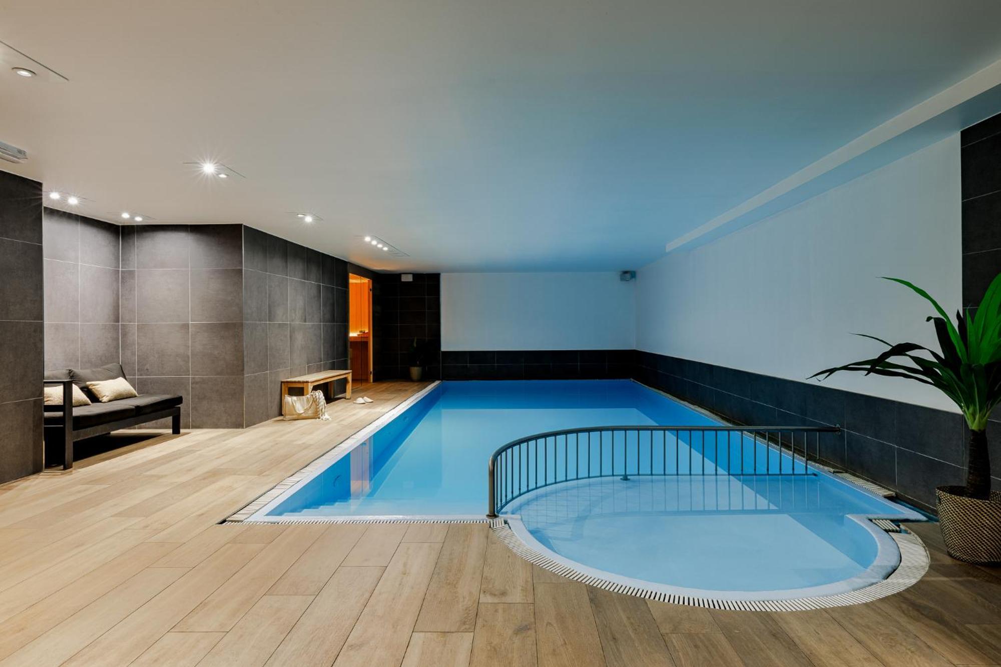 Hotel Saint Sauveur By Wp Hotels Blankenberge Esterno foto